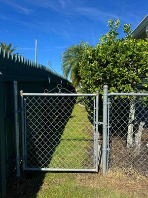 Chain Link Repair in Port Charlotte
