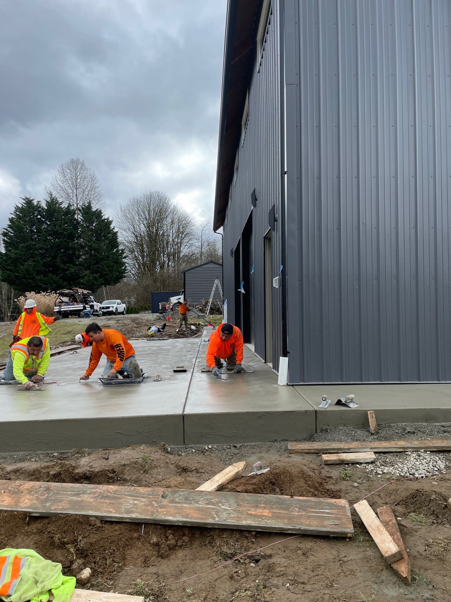 Concrete Walkway Surround and Front Patio | Snohomish  by Jireh Asphalt & Concrete Inc 