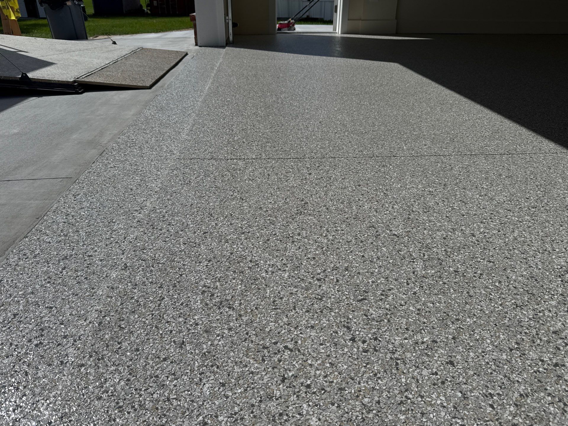 Garage in High Springs, FL in Mount Everest by Cross Creek Concrete Coatings