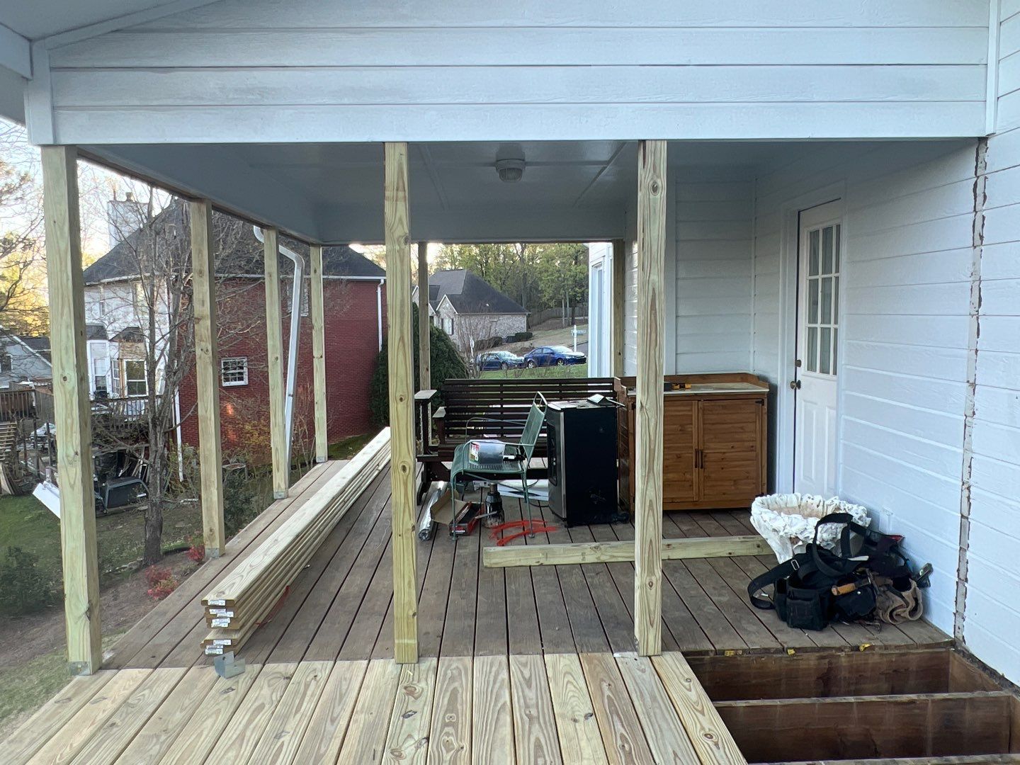 Shades Pointe Lane - Deck Installation  by Pillar and Pine