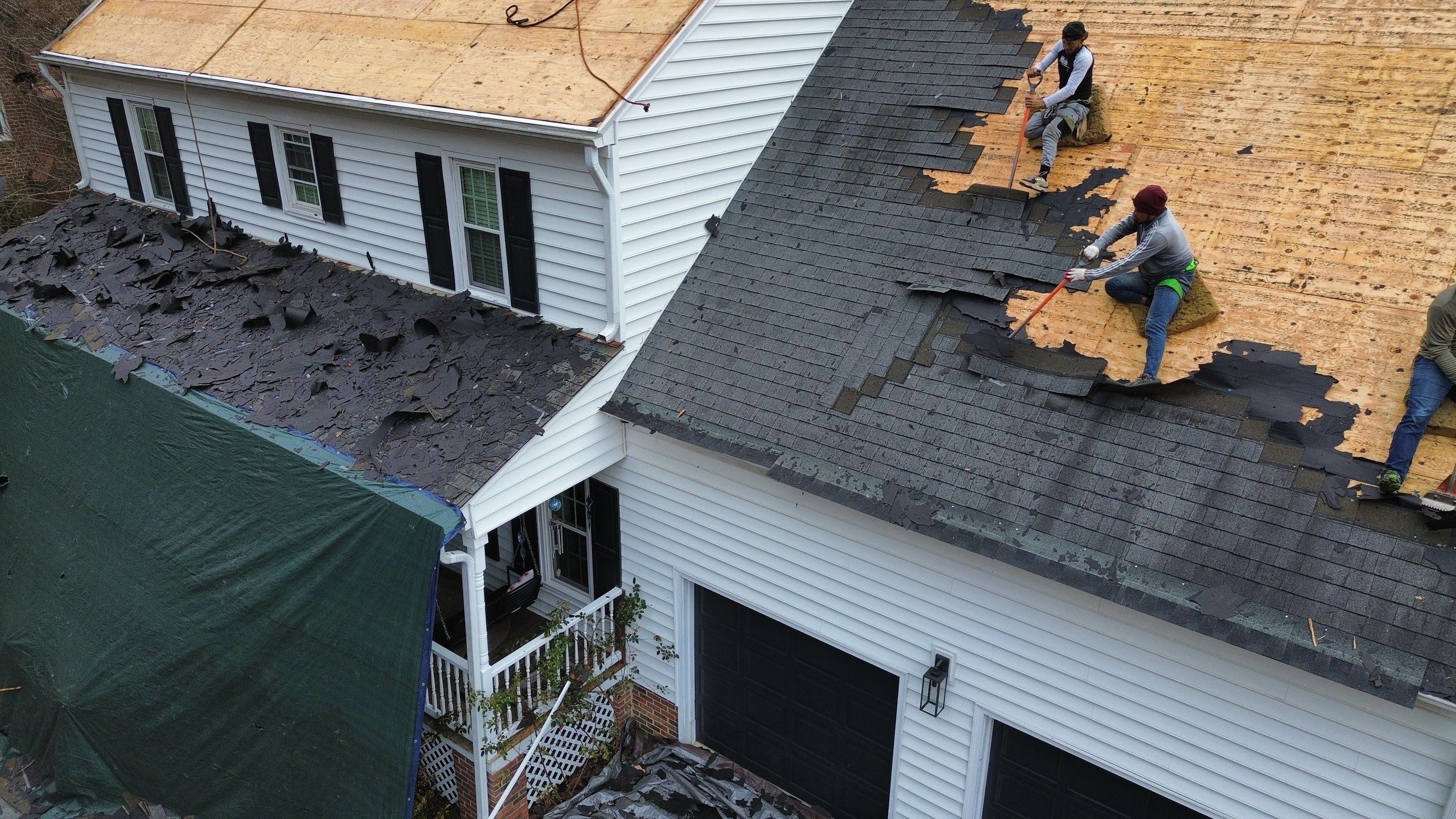 GAF HDZ Charcoal by Skybird Roofing