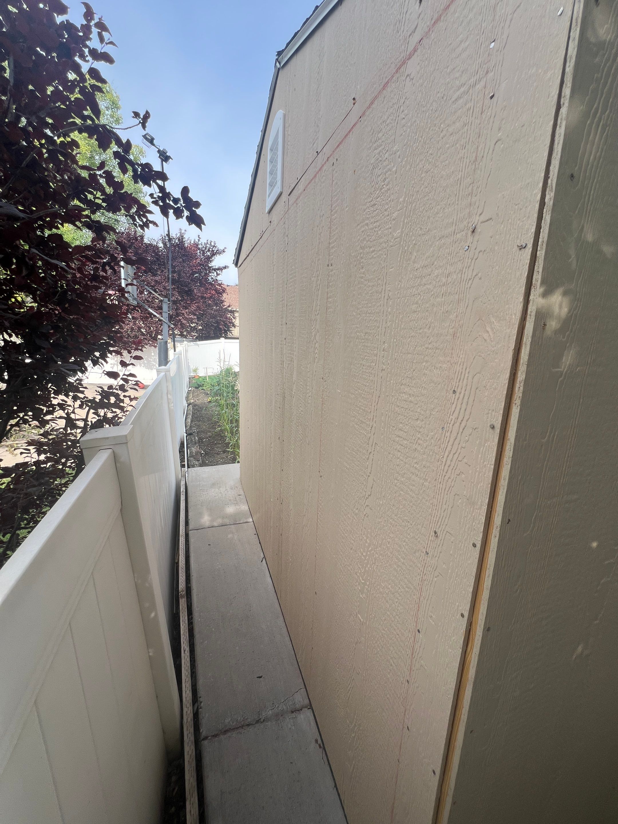 Woods Cross | Mastic Dutchlap Vinyl Installation | Sandtone by Ideal Siding Utah