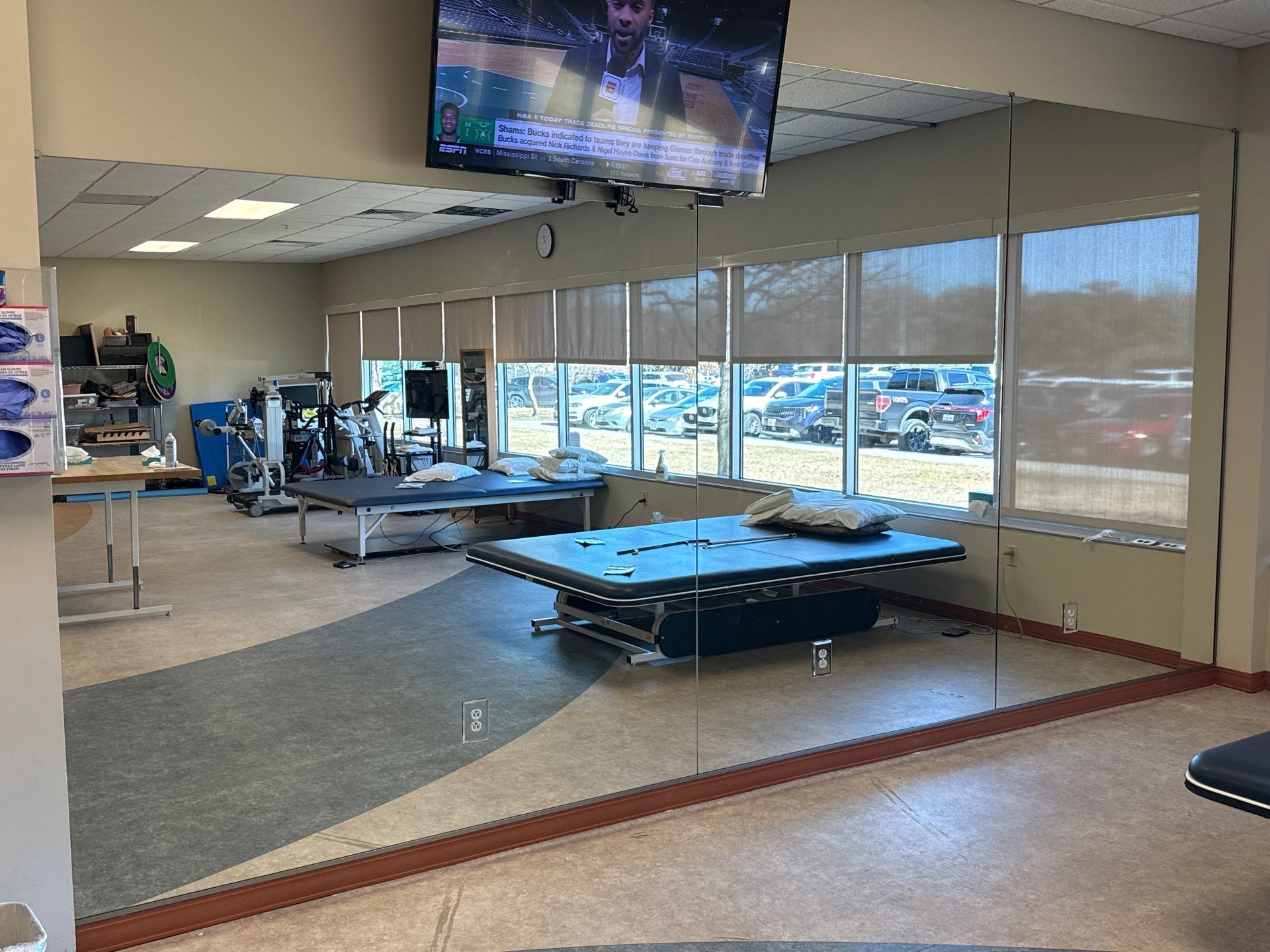 Large Mirror Install by Richardson Glass & Mirror