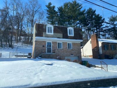 Mold remediation in attic of Pittsburgh, Pa home