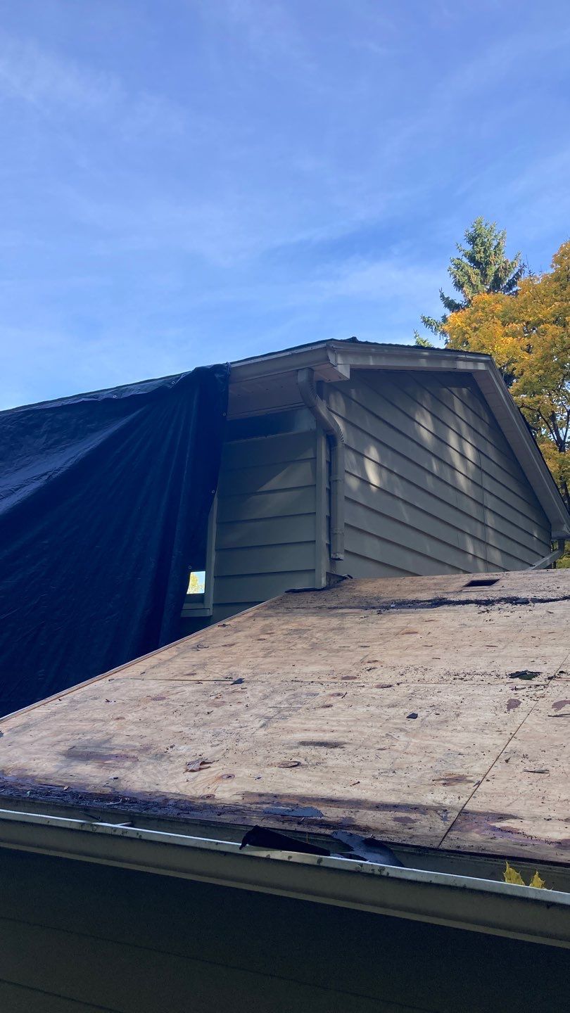 Roof Replacement using CertainTeed Landmark by 180 Contractors