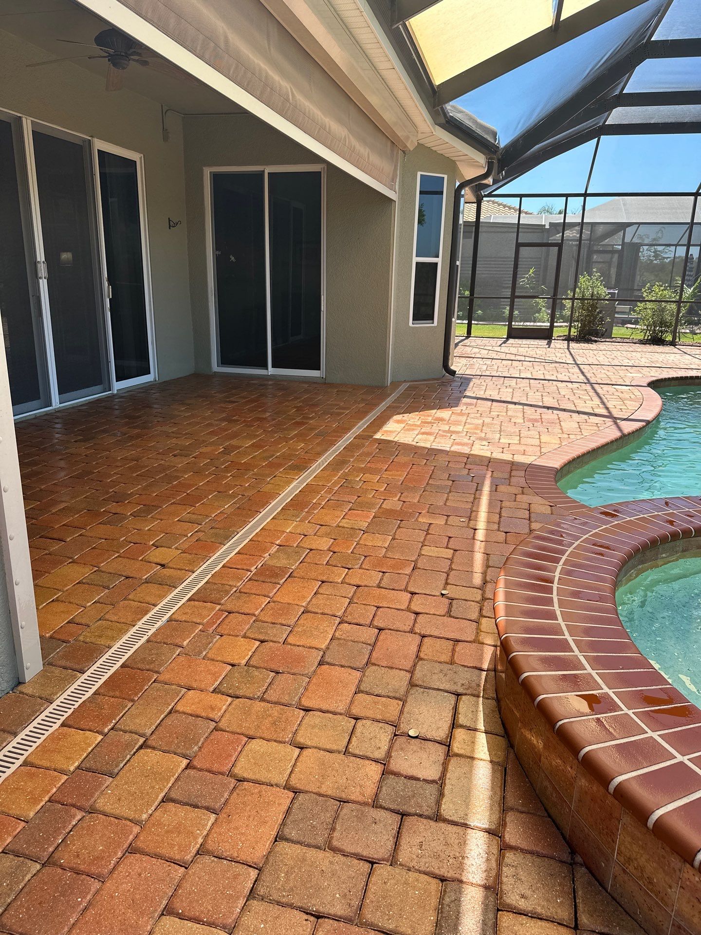 Paver Cleaning and Sealing in Sun City Center by Supreme Paver Experts