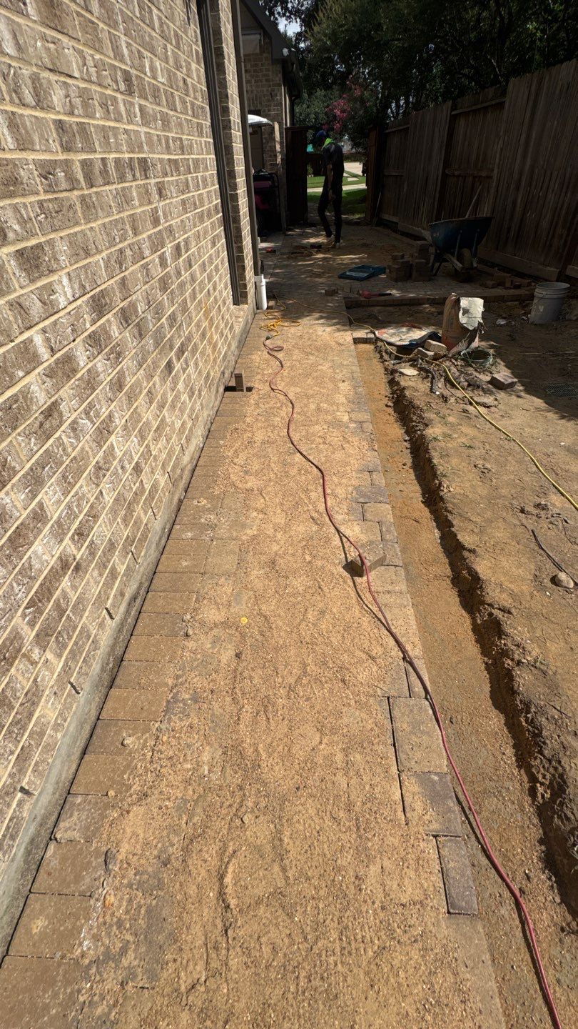 📸 Linda & Dave Showcase: Backyard & Side Yard Renovation by Texas Urban Elements