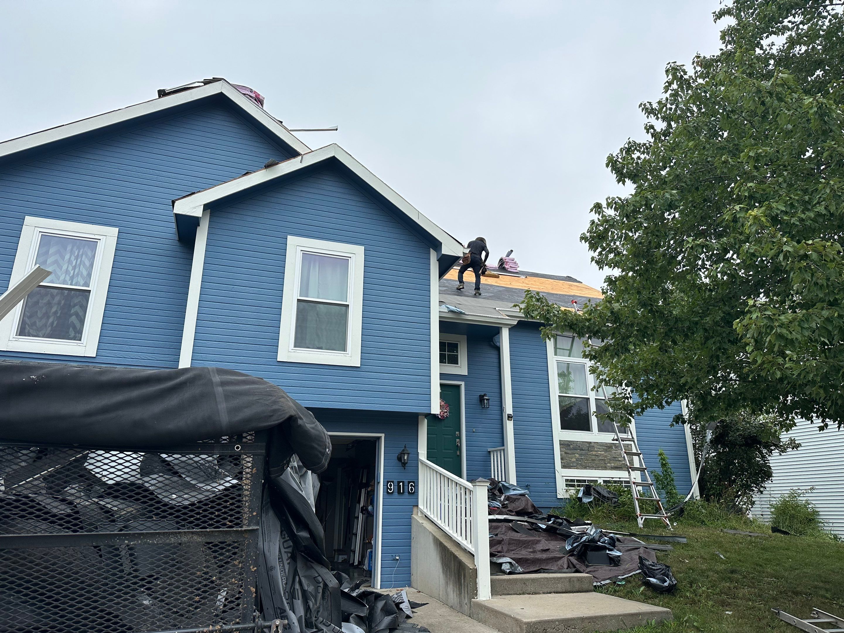 Residential Roofing Installation using OC Duration  by EEC  Windows, Siding & Roofing 