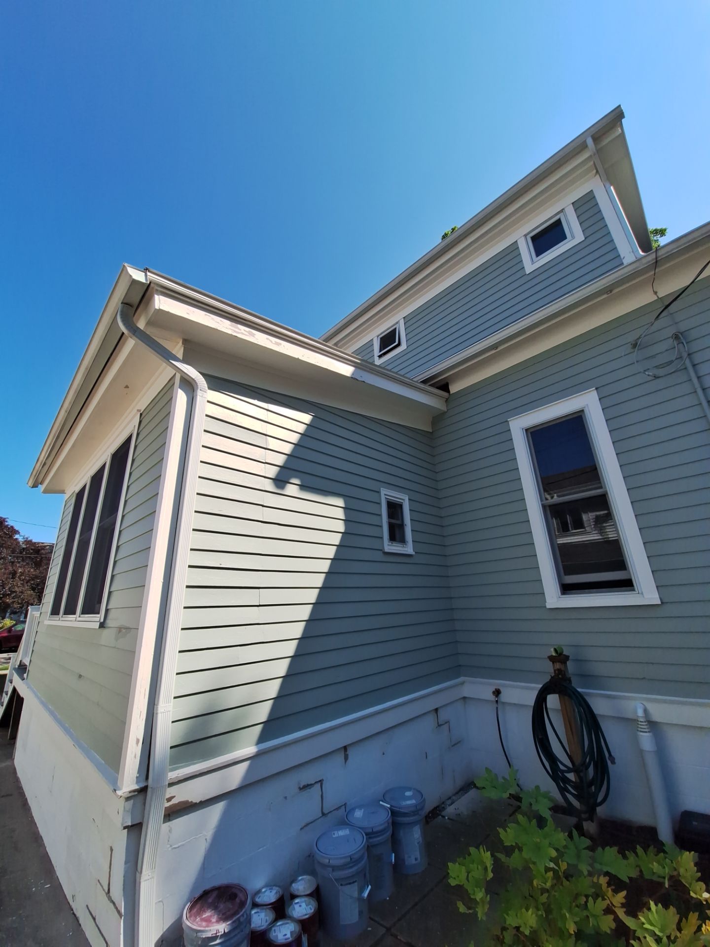 Exterior Painting and Deck staining by Gordon Painting