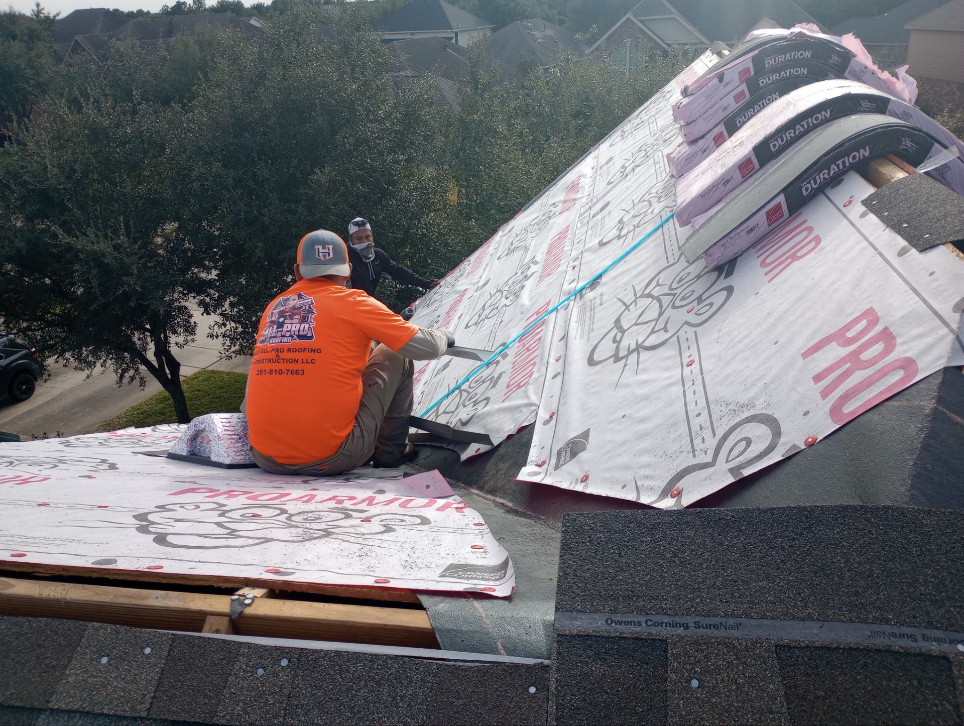 Residential Roofing Installation using Owen's Corning Duration (Lifetime) Shingles by Roof Repair Company