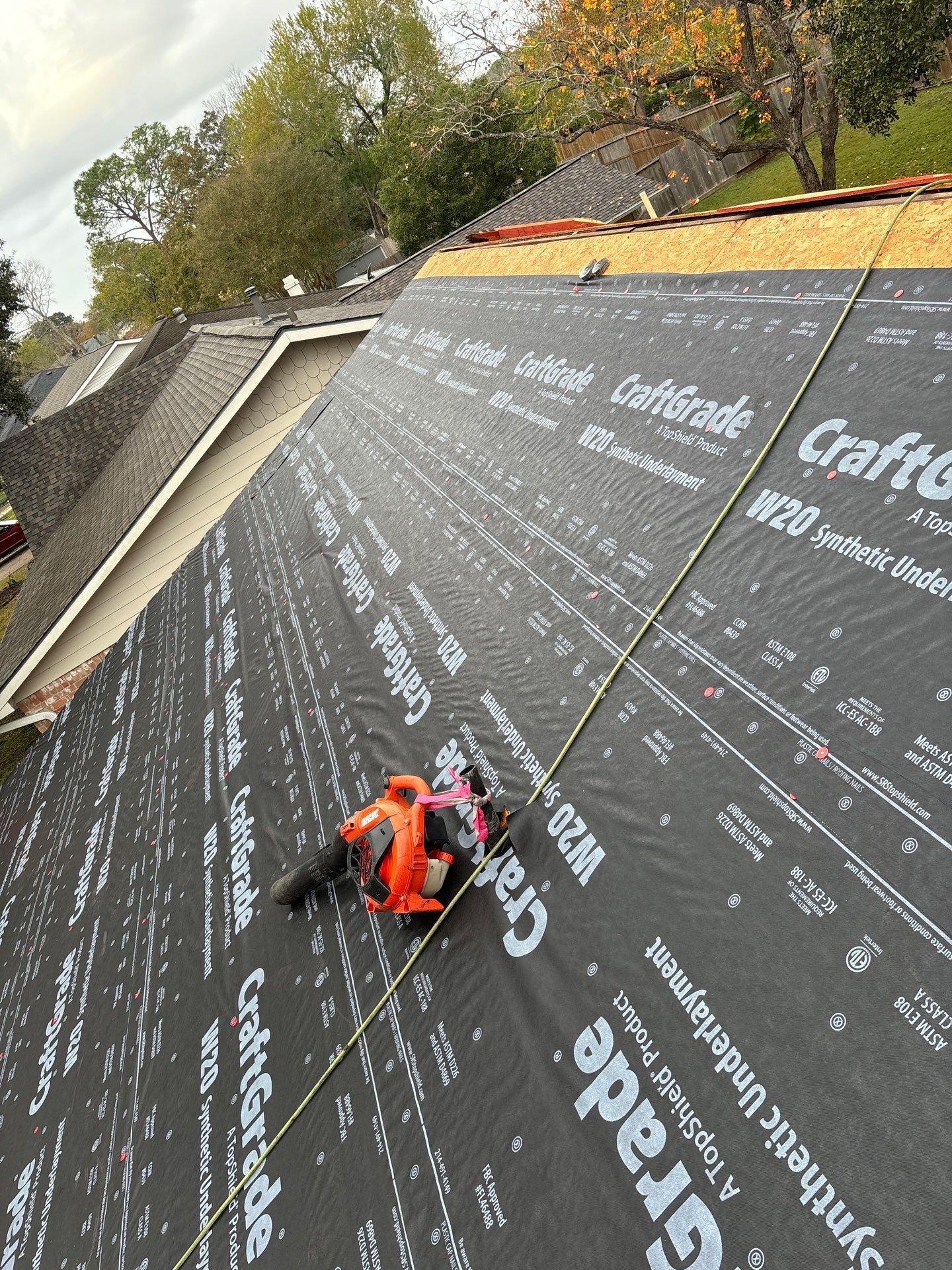 Roof Replacement Houston by Roof Repair Company