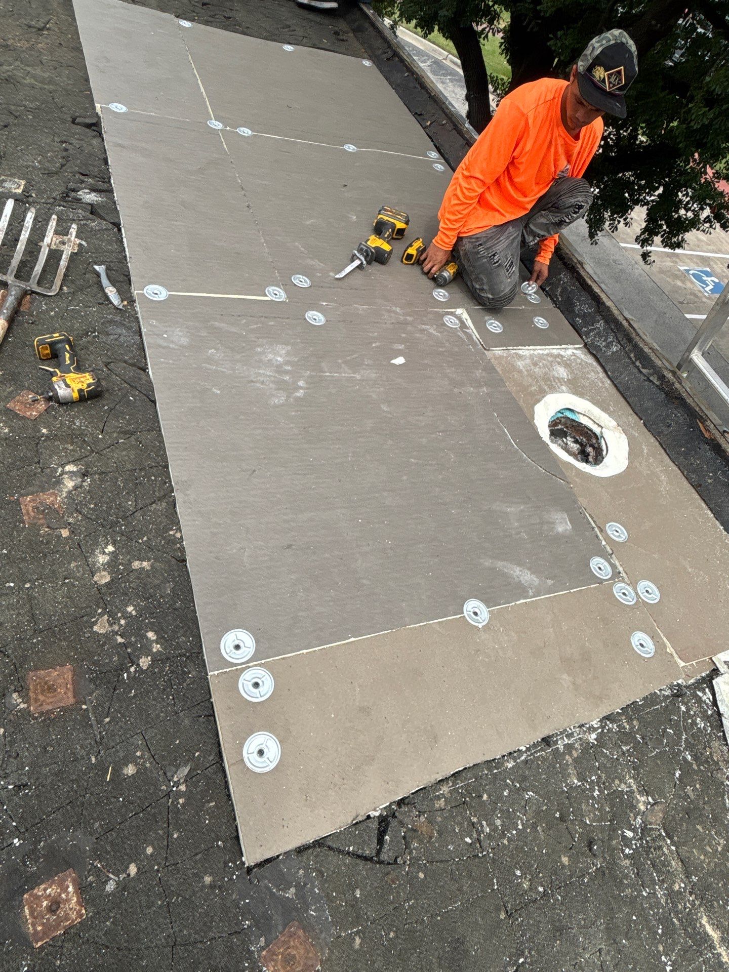 Roof Replacement in Pleasantville Area, Houston TX by Roof Repair Company