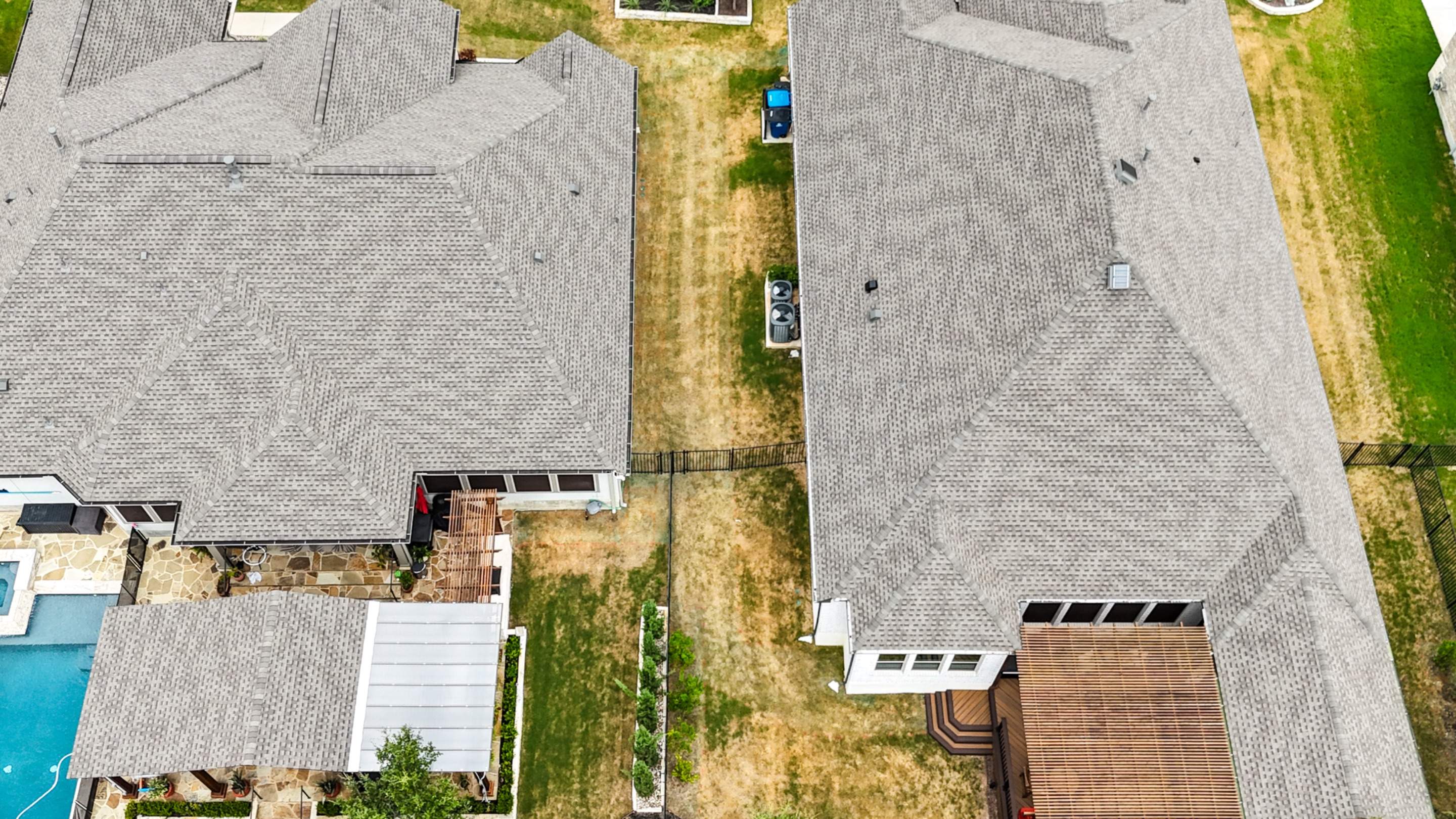 Royal Oak Estates - San Antonio,TX by Hole In One Lawns, LLC