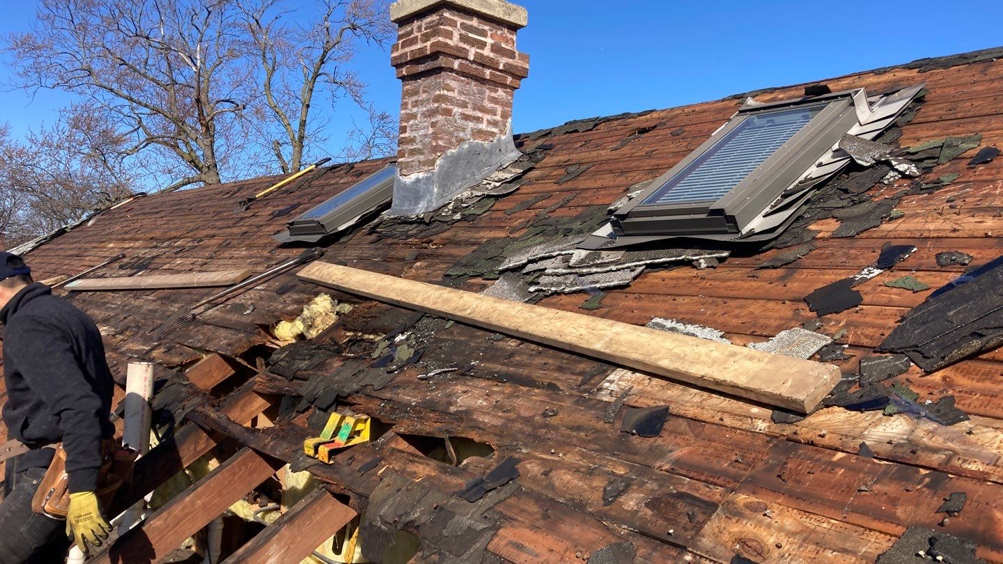 Comprehensive Roof Tear-Off and Exterior Door Installation in Berwyn by Mr Roof & Remodeling Co
