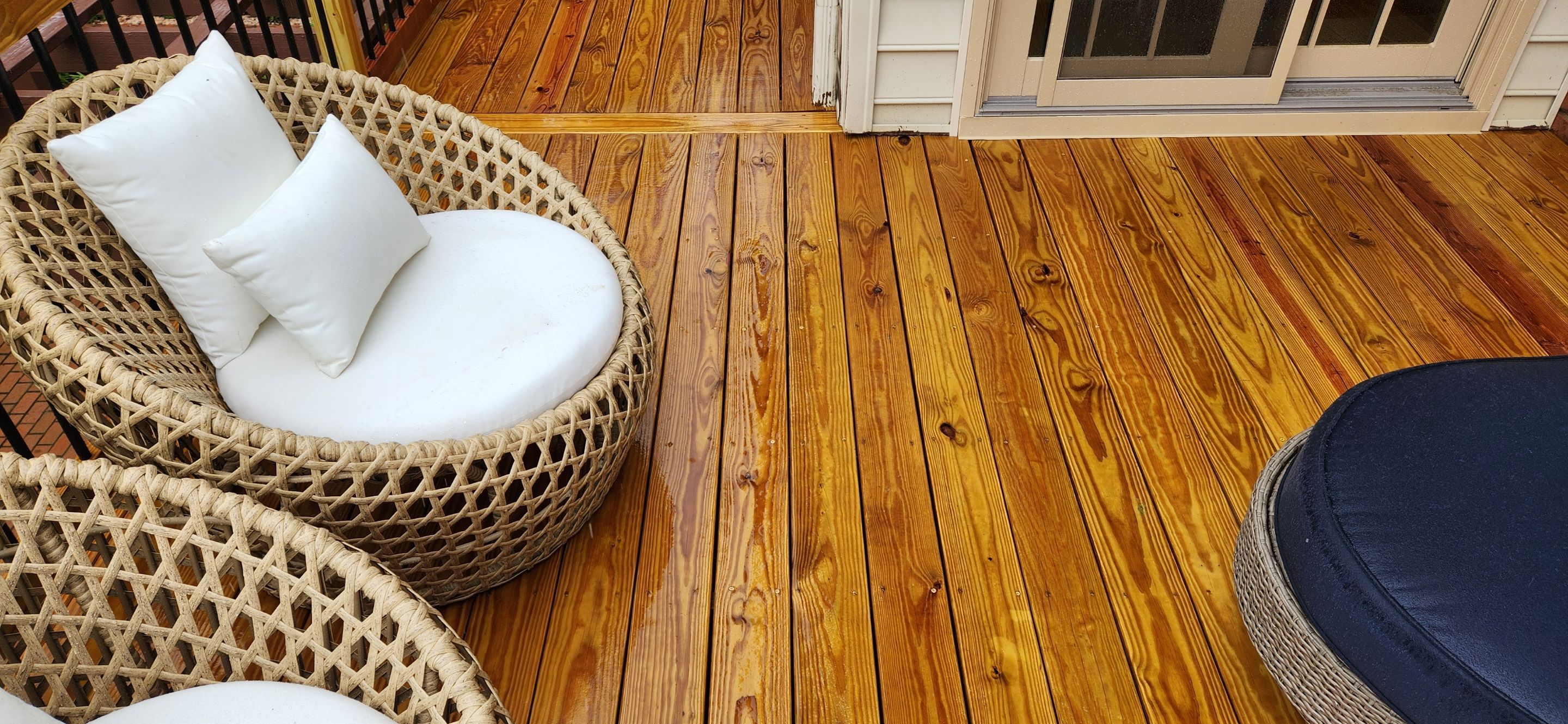 Deck using Wood Sealant by DuraSeal