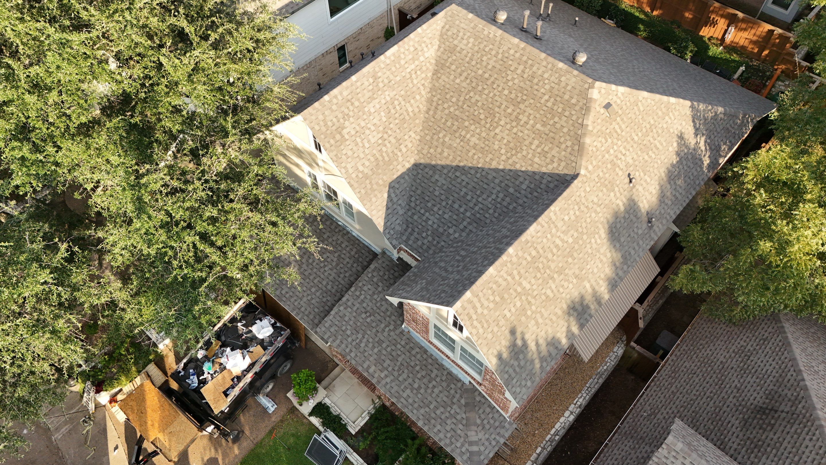 Project in Dallas by Armor Roofing | Exteriors