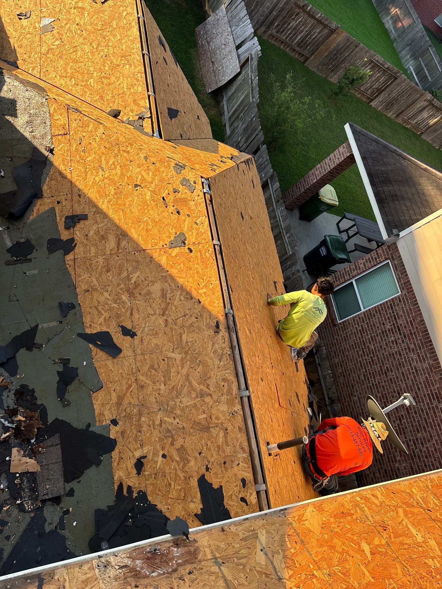 Residential Roofing Installation using Owen's Corning Duration (Lifetime) Shingles by Roof Repair Company