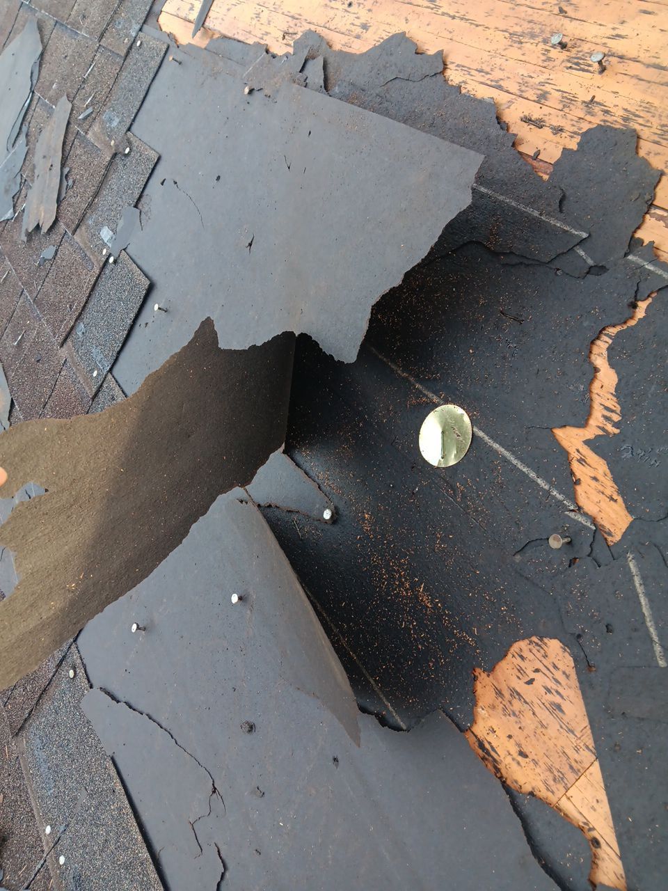 Residential Roofing Installation using Owen's Corning Duration (Lifetime) Shingles by Roof Repair Company