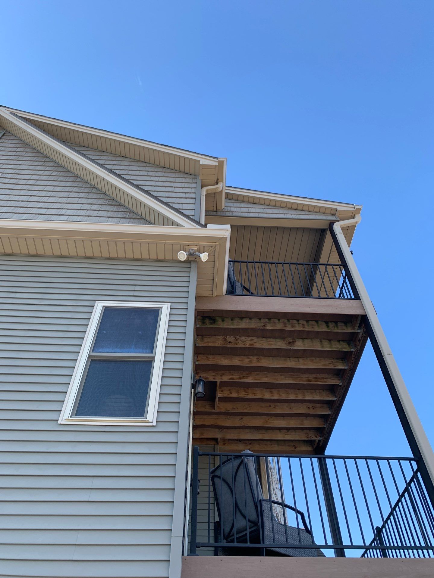 Lake Life = No Maintenance  !! by EEC  Windows, Siding & Roofing 