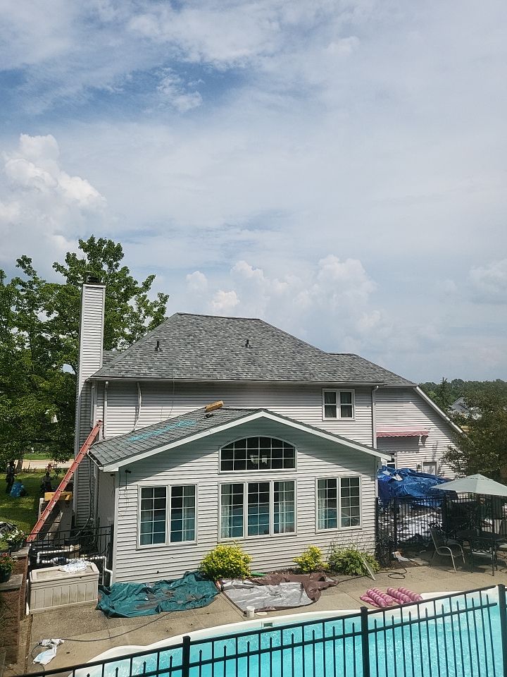 ATLAS PINNACLE COLOR: HEARTHSTONE by Eagle Eye Roofing