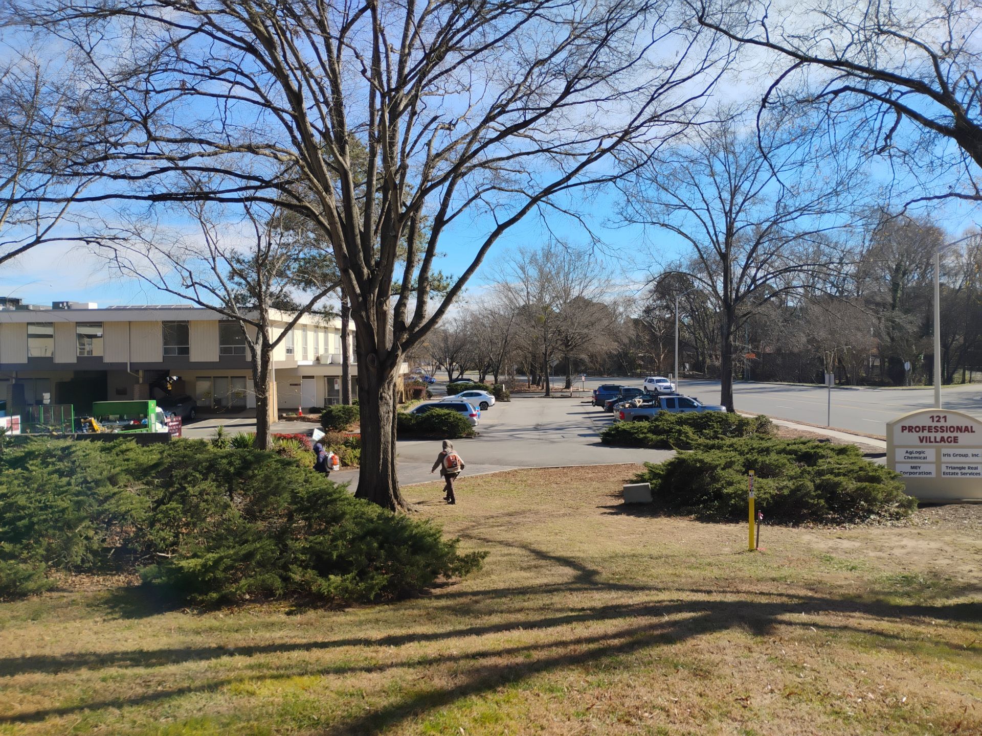 Commercial cleanup services in Chapel Hill by Martinez Brother’s Nc Landscaping Inc