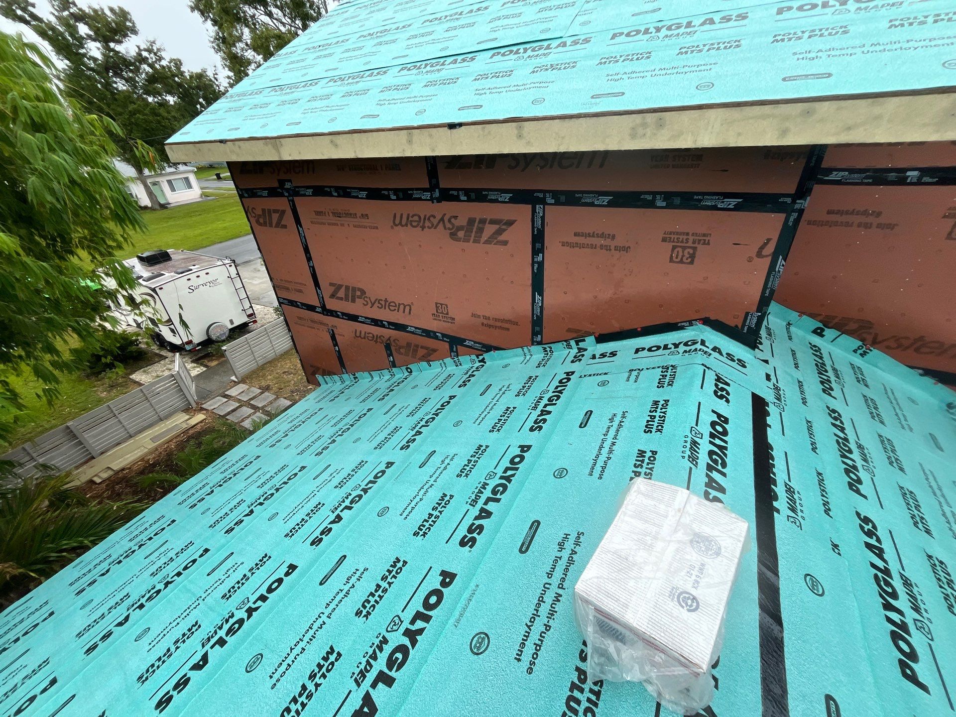 Project in Gulfport 33707 by Mitchell Roofing Company LLC 