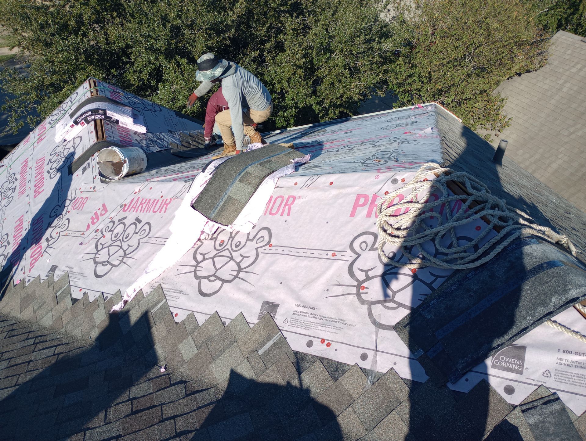 Residential Roofing Installation using Owen's Corning Duration (Lifetime) Shingles by Roof Repair Company