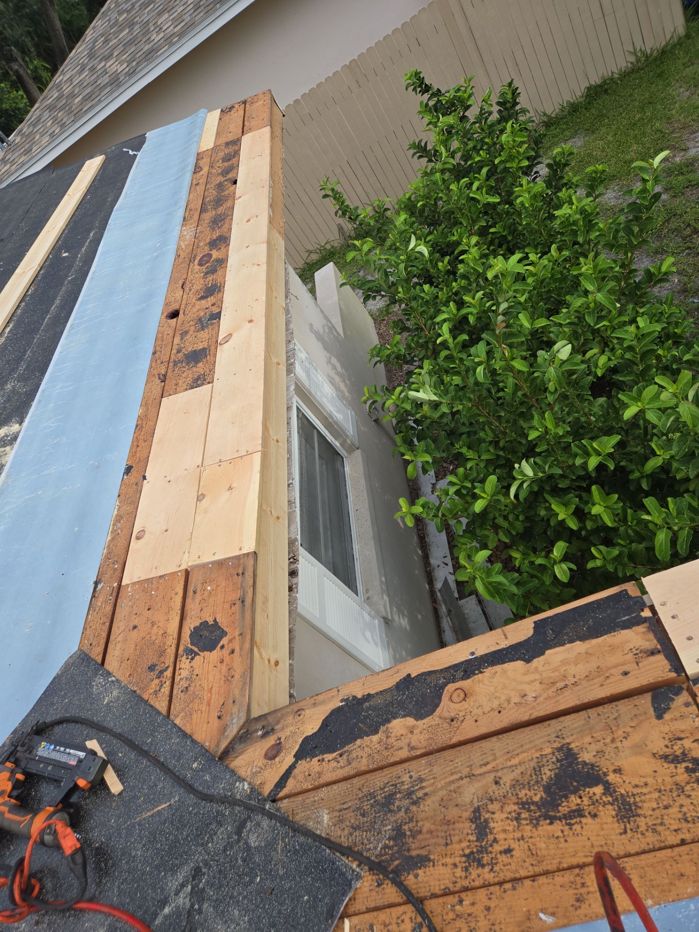 Project in St. Petersburg 33710 by Mitchell Roofing Company LLC 