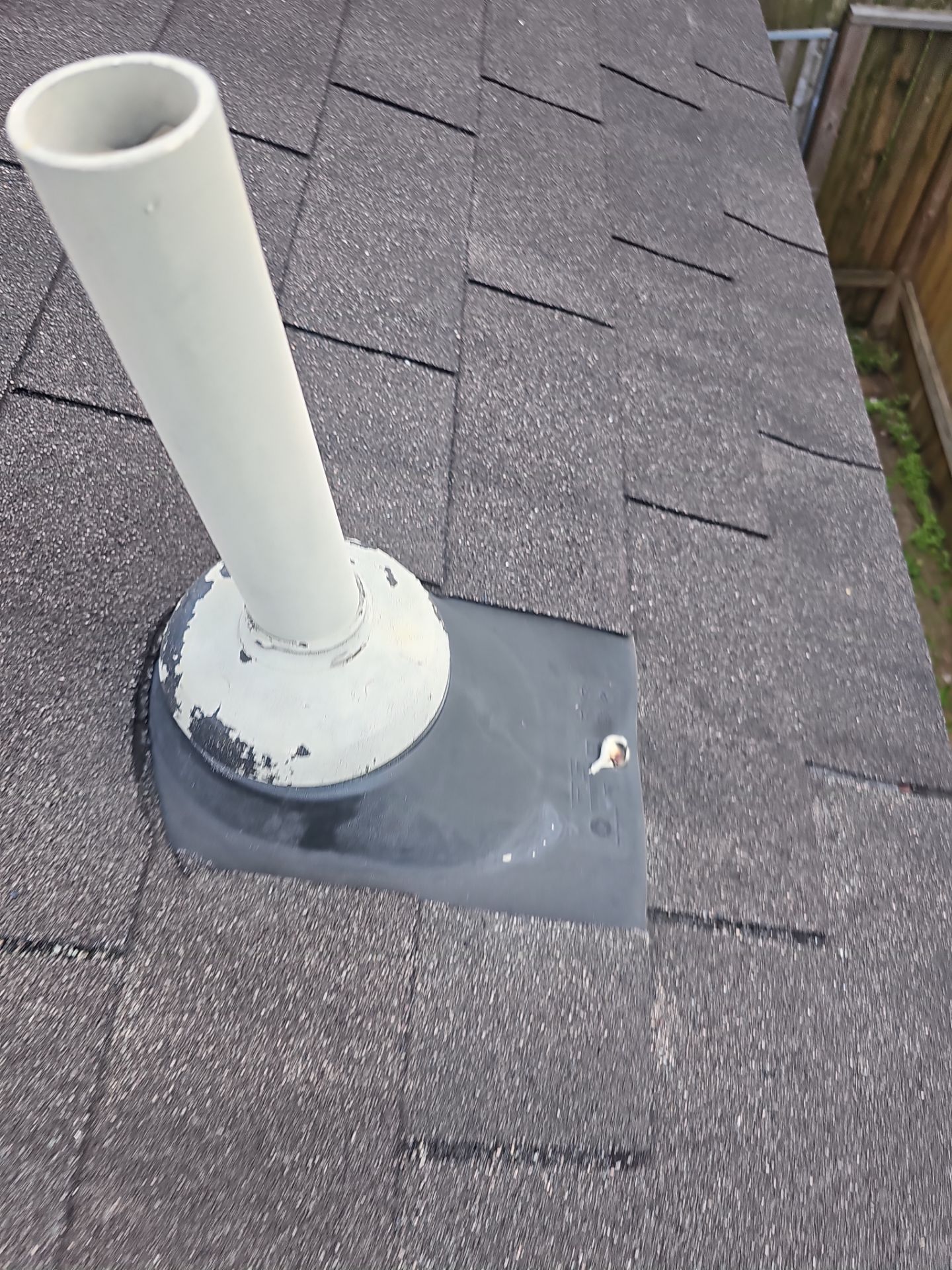 Hail Damage using Owen's Corning Duration (Lifetime) Shingles by Roof Repair Company