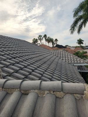 Tile Roof Repair in Stonebridge, Boca Raton – Restoring Strength & Beauty