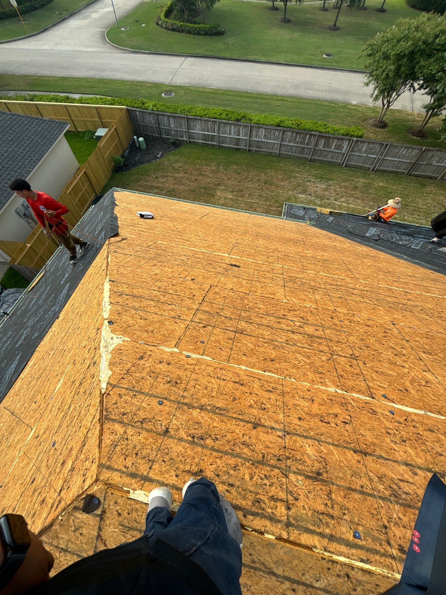 Residential Roofing Installation using Owen's Corning Duration (Lifetime) Shingles by Roof Repair Company