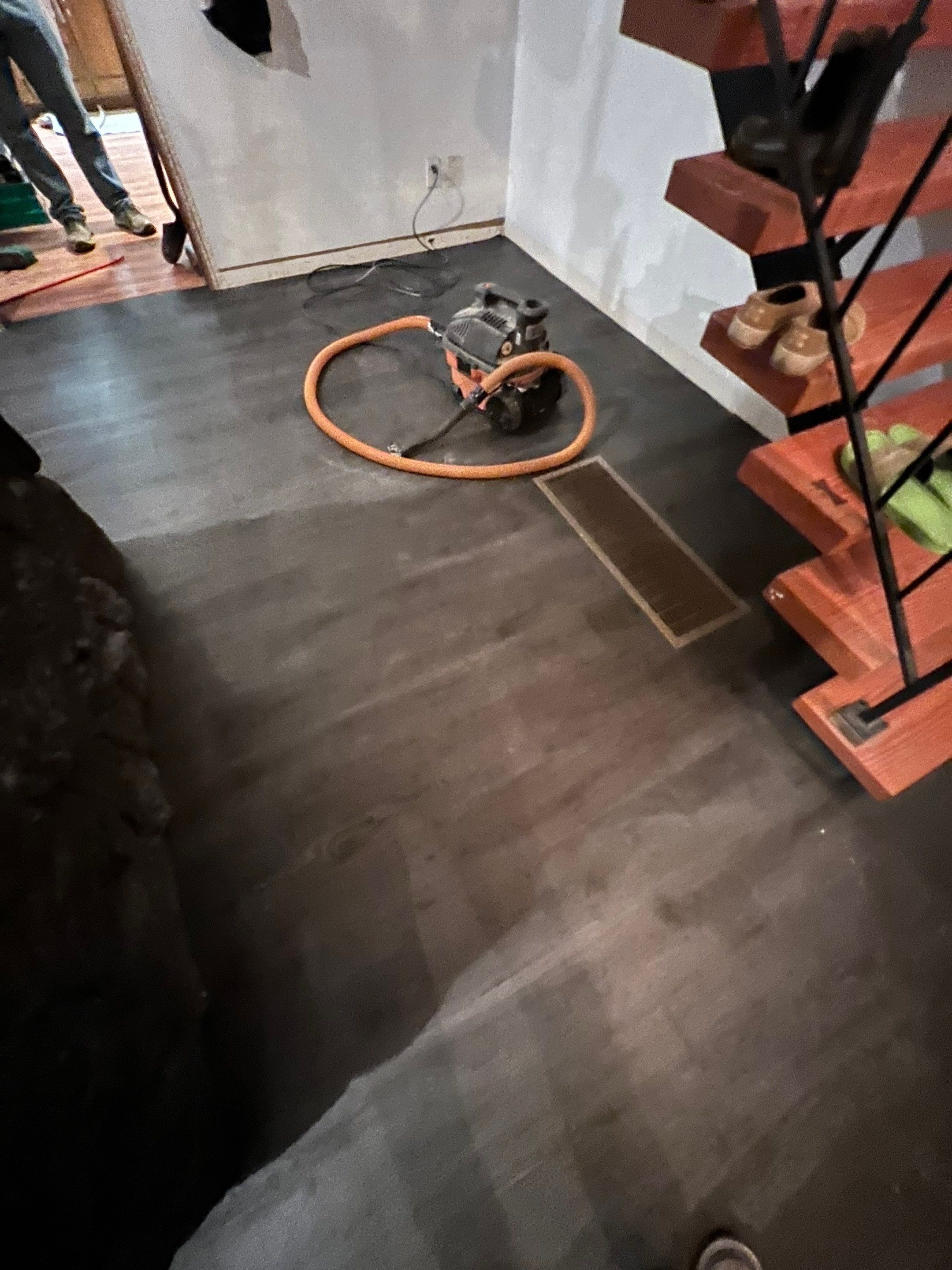 Flooring Installation by Handyman State LLC