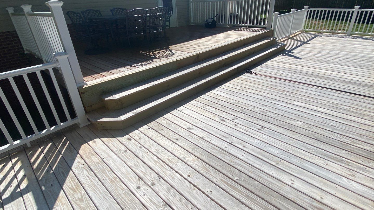 Deck using Wood Sealant by DuraSeal