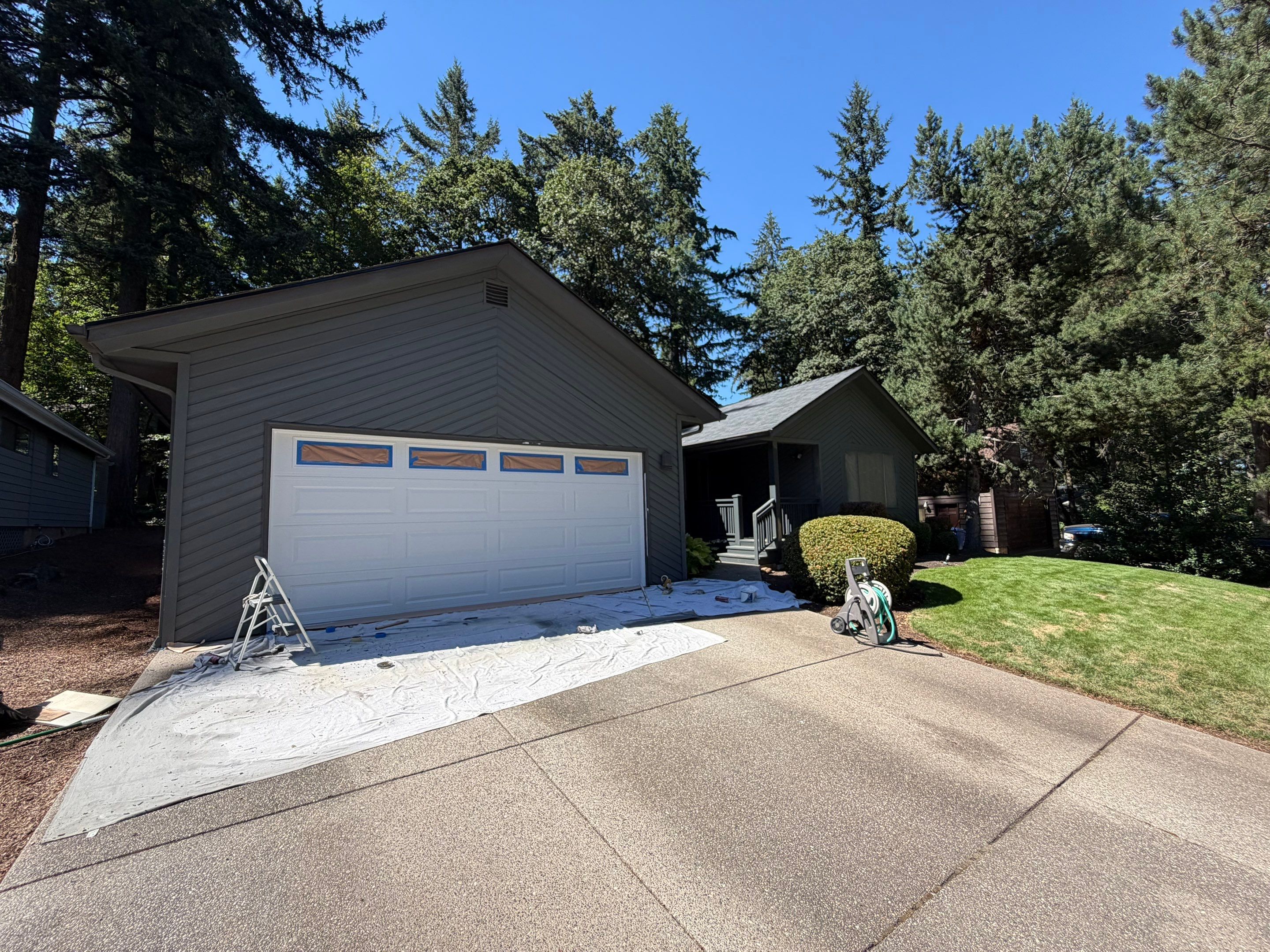 House Exterior Painting by Handyman State LLC