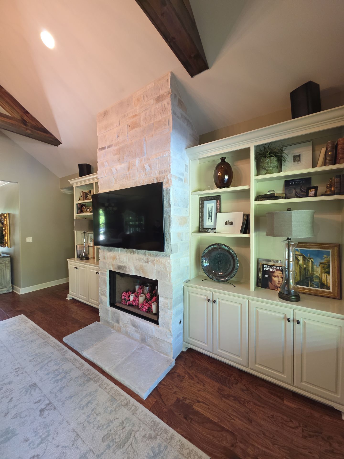 Little Rock Fireplace Remodeled by Atlas Stone 