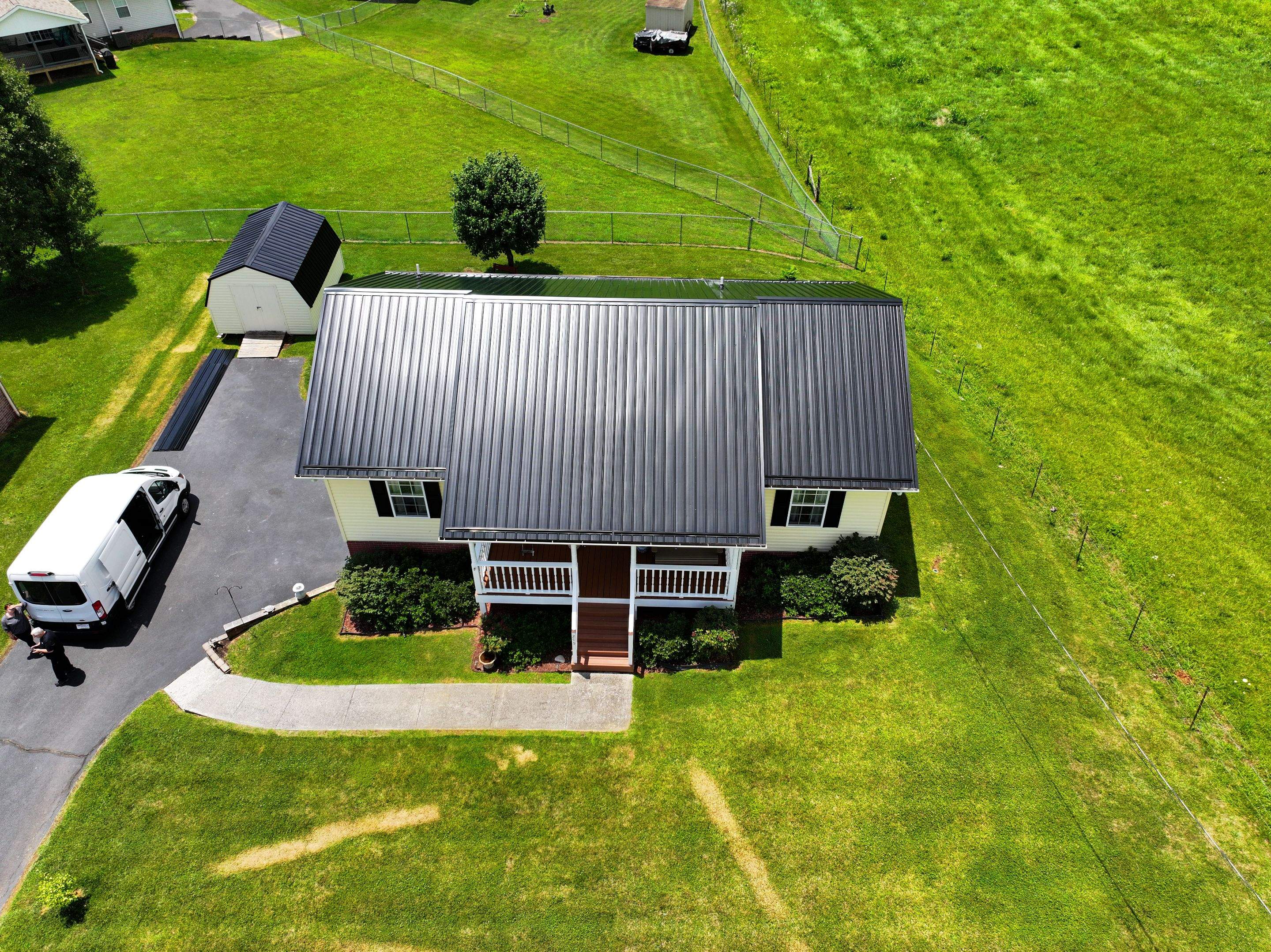 Shortridge Residence by Omnia Roofing