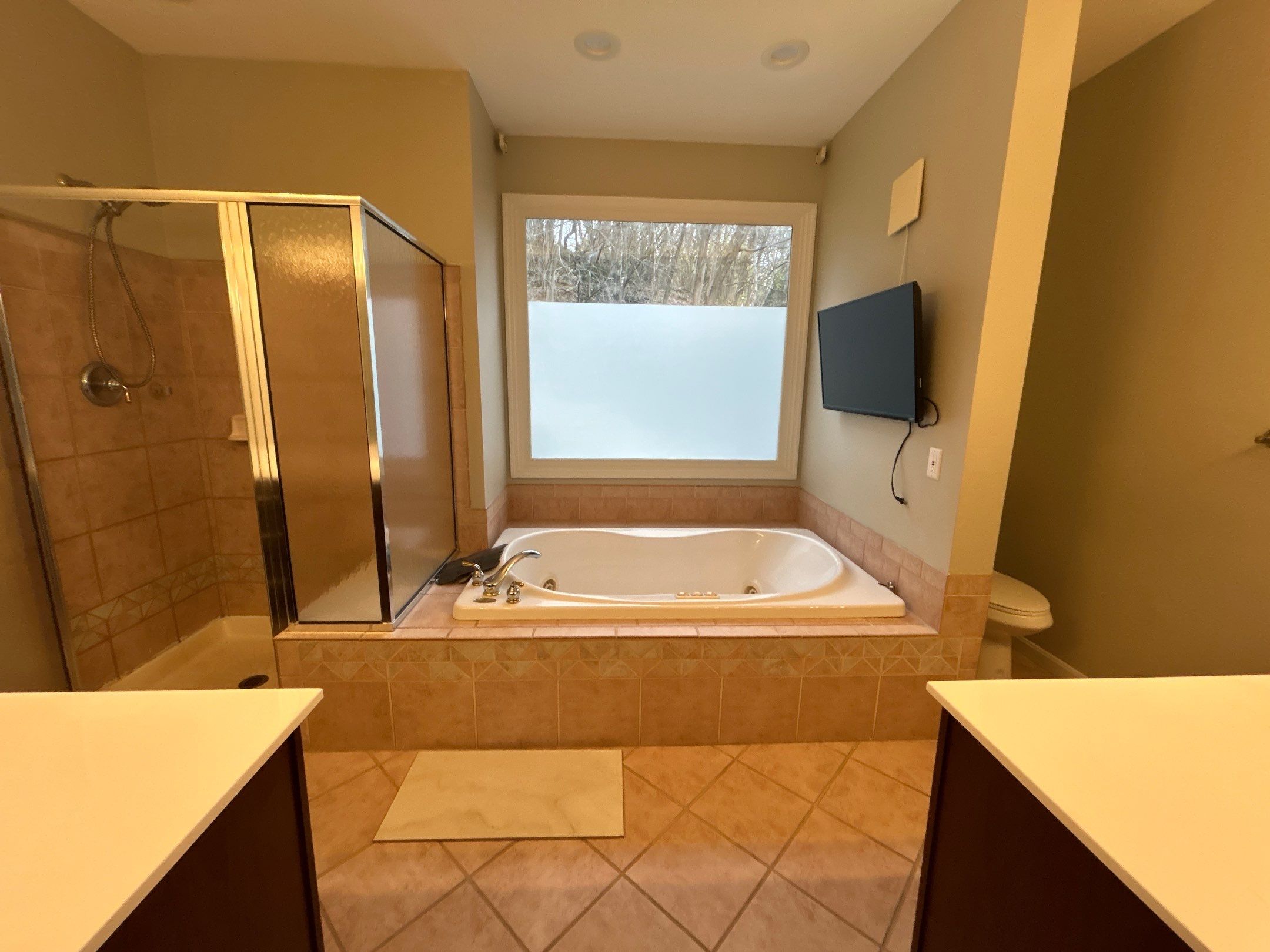 Bathroom Remodel by Footprints Floors Kentucky