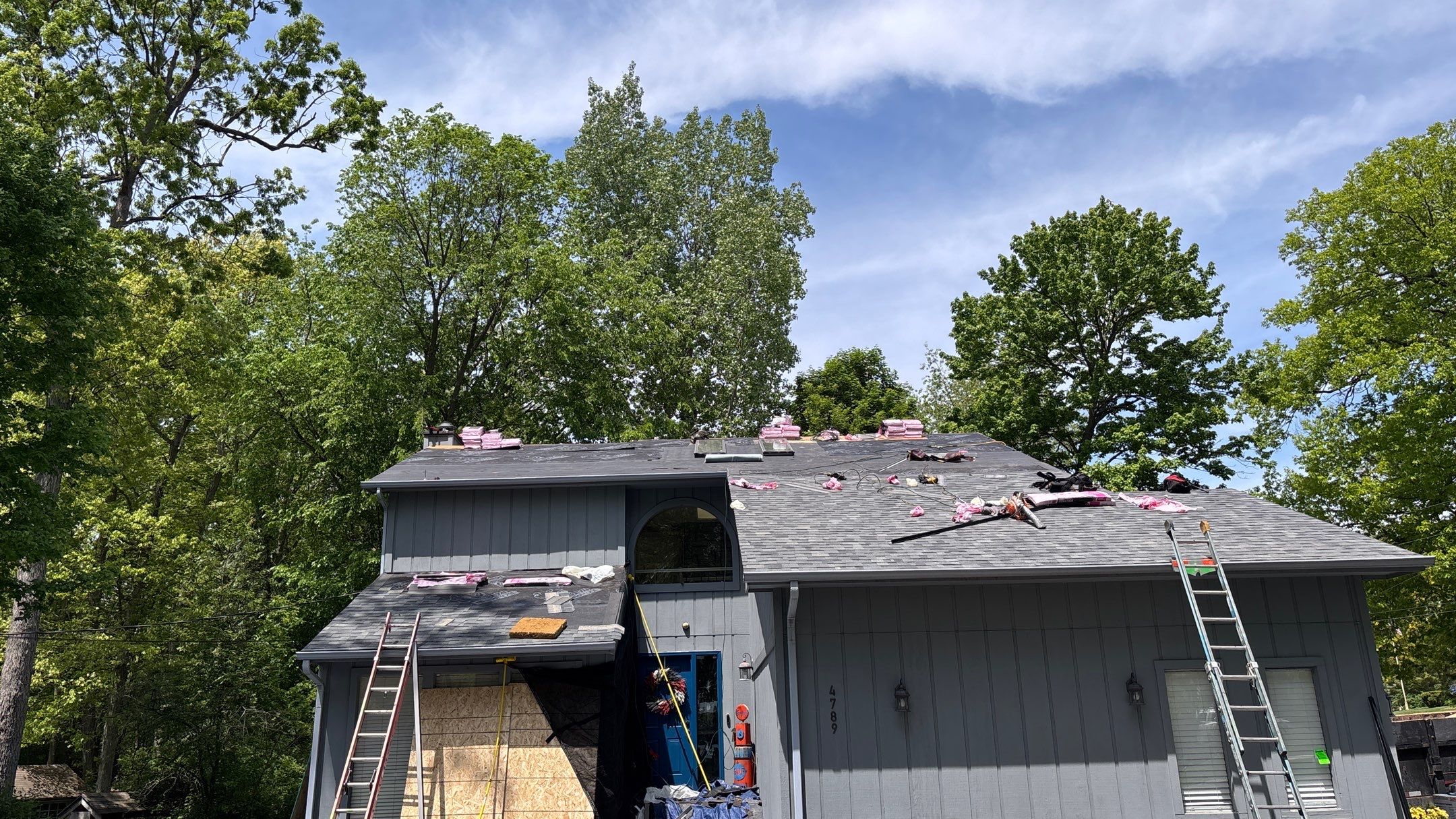 Roof Replacement using Owens Corning Tru Definitions by 180 Contractors