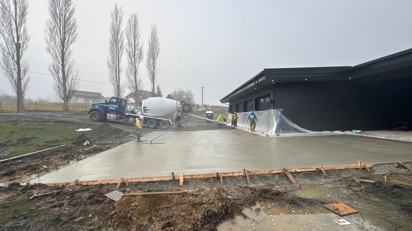 Concrete Patio, Walkway & Asphalt Driveway | Snohomish by Jireh Asphalt & Concrete Inc 