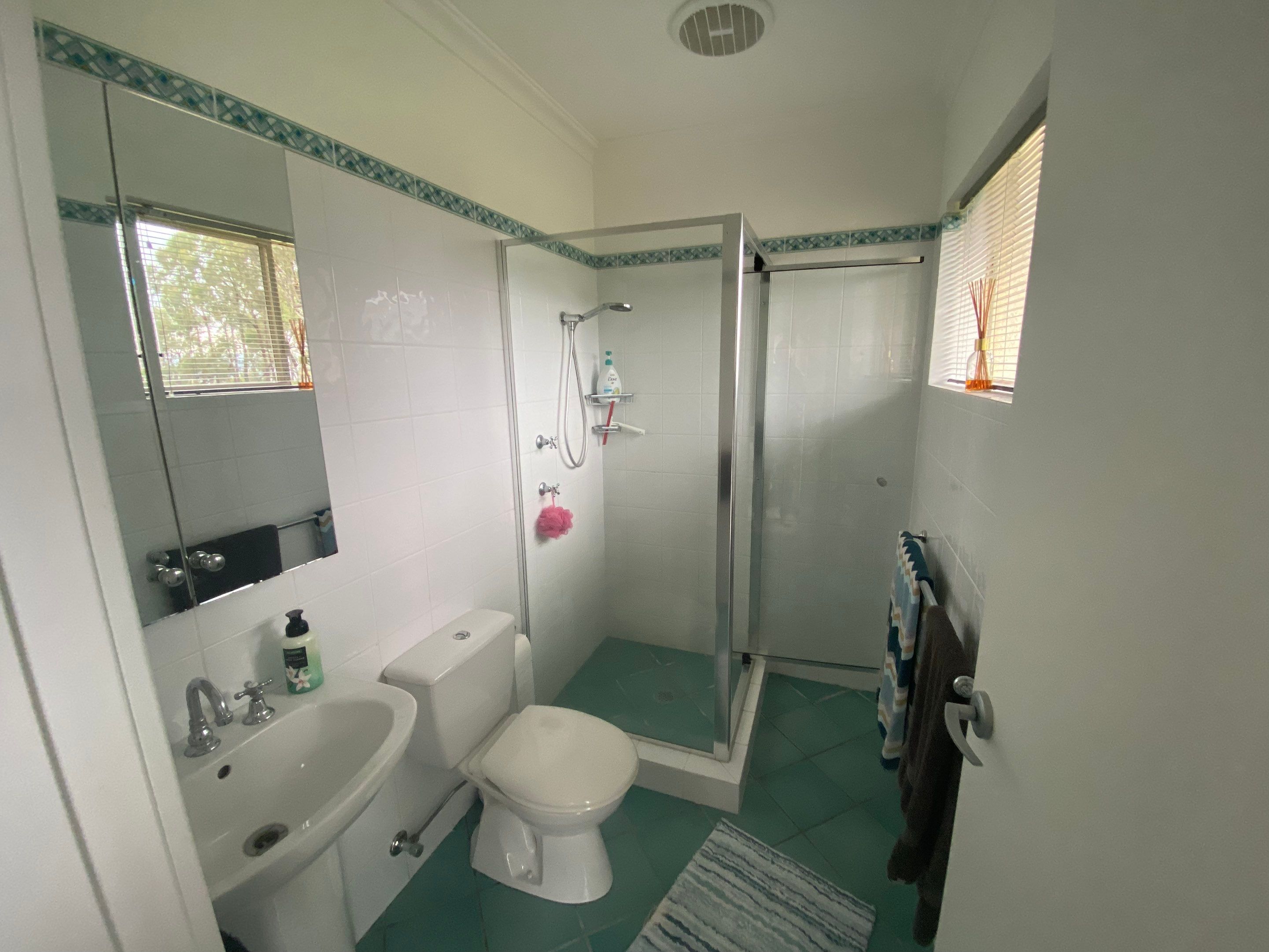 Small Ensuite Renovation by Re-seal Bathrooms