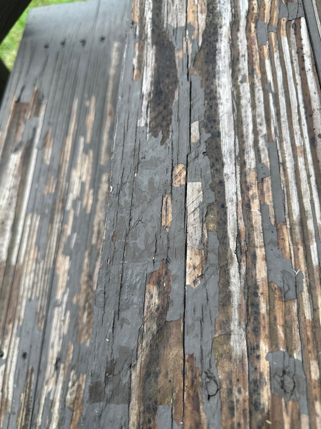 Weathered Deck using AcryFin by DuraSeal