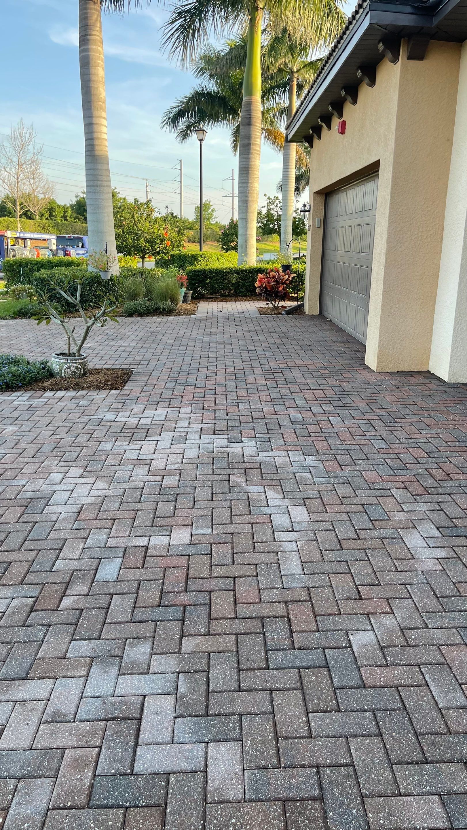 HOA Paver Driveway & Sidewalk Cleaning in Sarasota National, Venice, FL | Sunshine AquaWash by Sunshine AquaWash