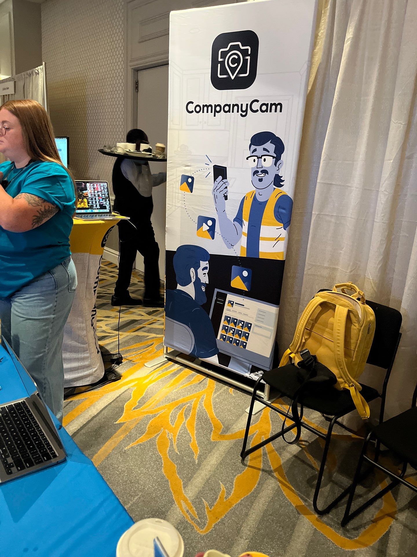 Trade Show using Aquarium by CompanyCam