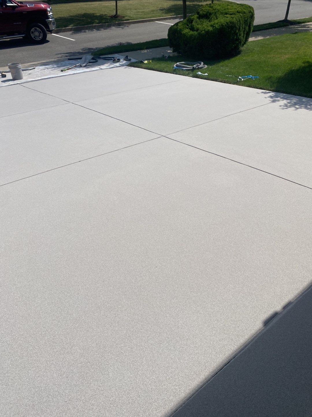 Driveway + Garage Project in Cranberry Township by Floors in a Day, Inc