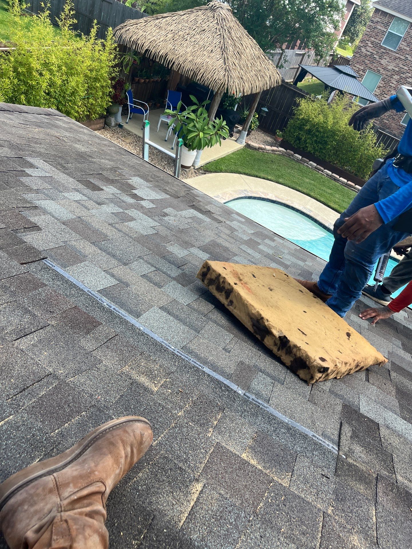 Residential Roofing Repair using Owen's Corning Duration (Lifetime) Shingles by Roof Repair Company