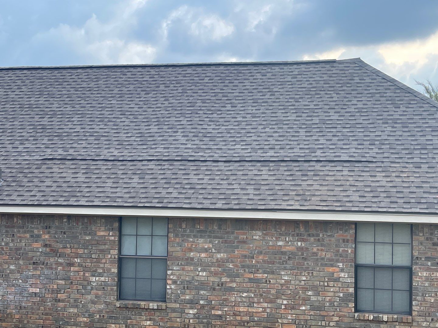 Rendon Forth Worth Texas Large Estate - Roofing Installation using GAF Timberline Armorsheild 2 Class 4 Impact Resistant Shingle System by First United Roofing & Construction
