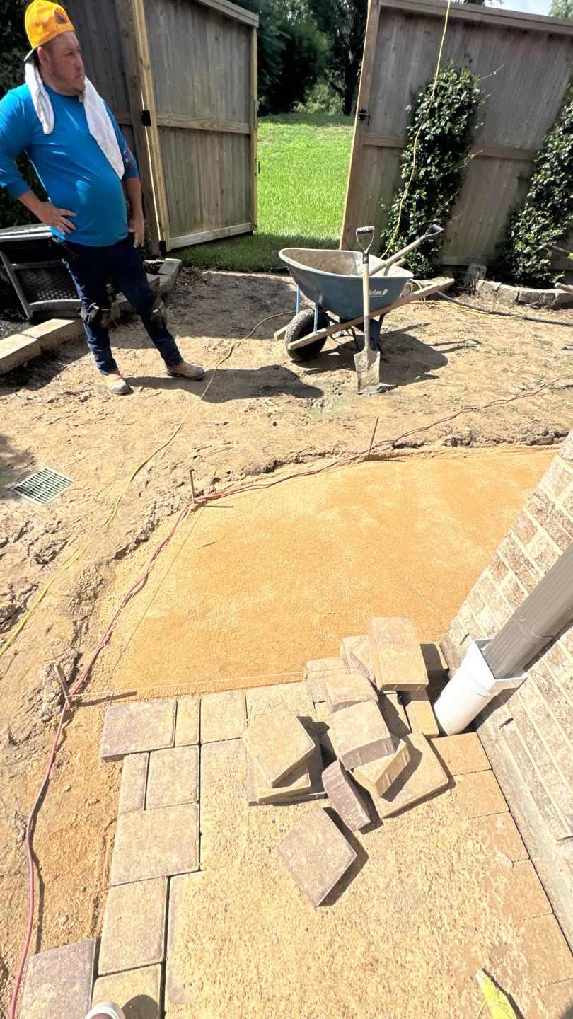 ๐ธ Linda & Dave Showcase: Backyard & Side Yard Renovation by Texas Urban Elements