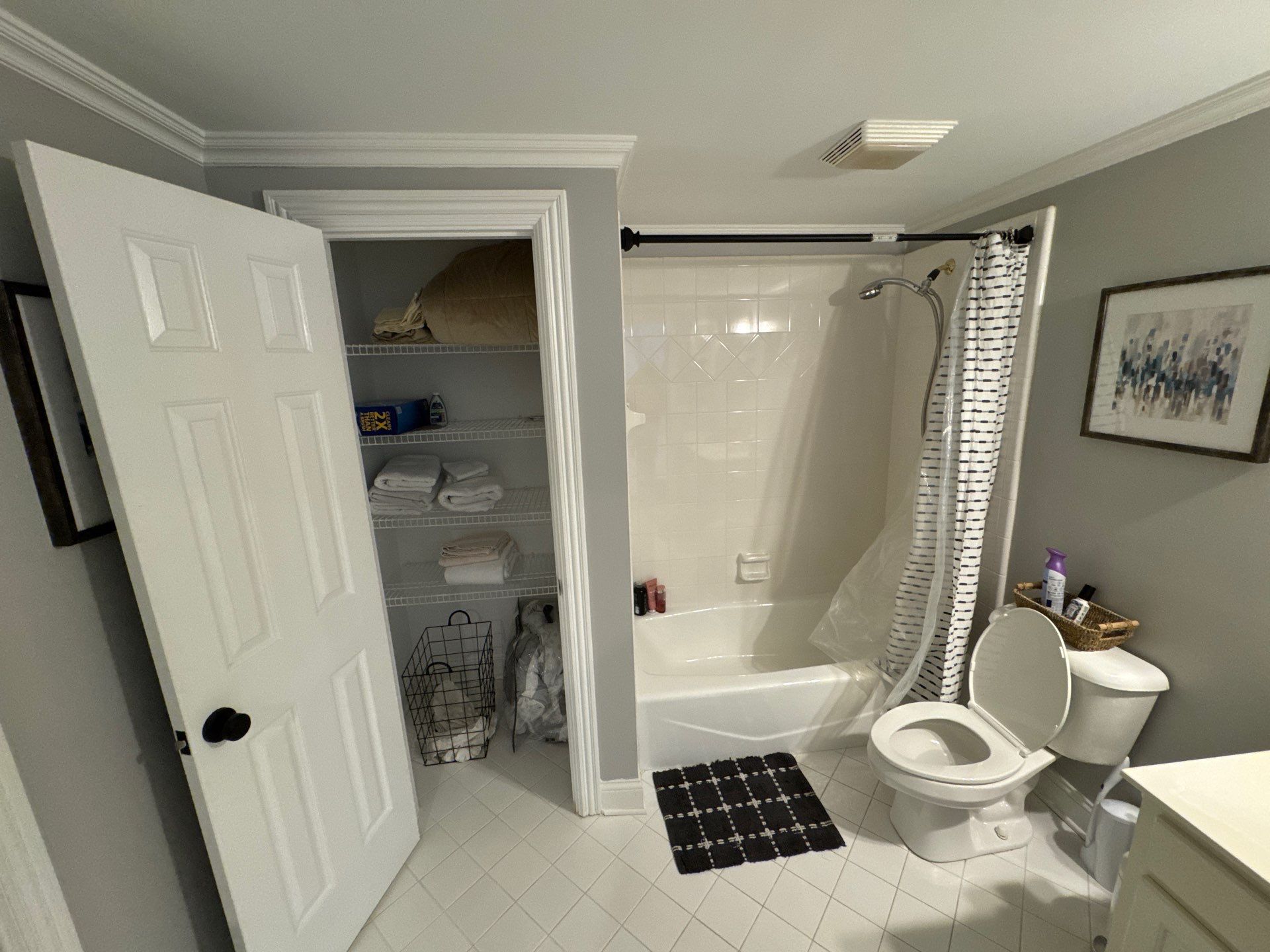 Basement bathroom renovation by Prudencio