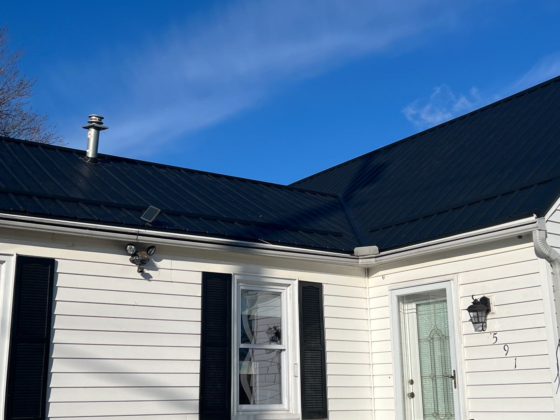 5 Star Metal Crinkle Finish in Black by Pally Roofing