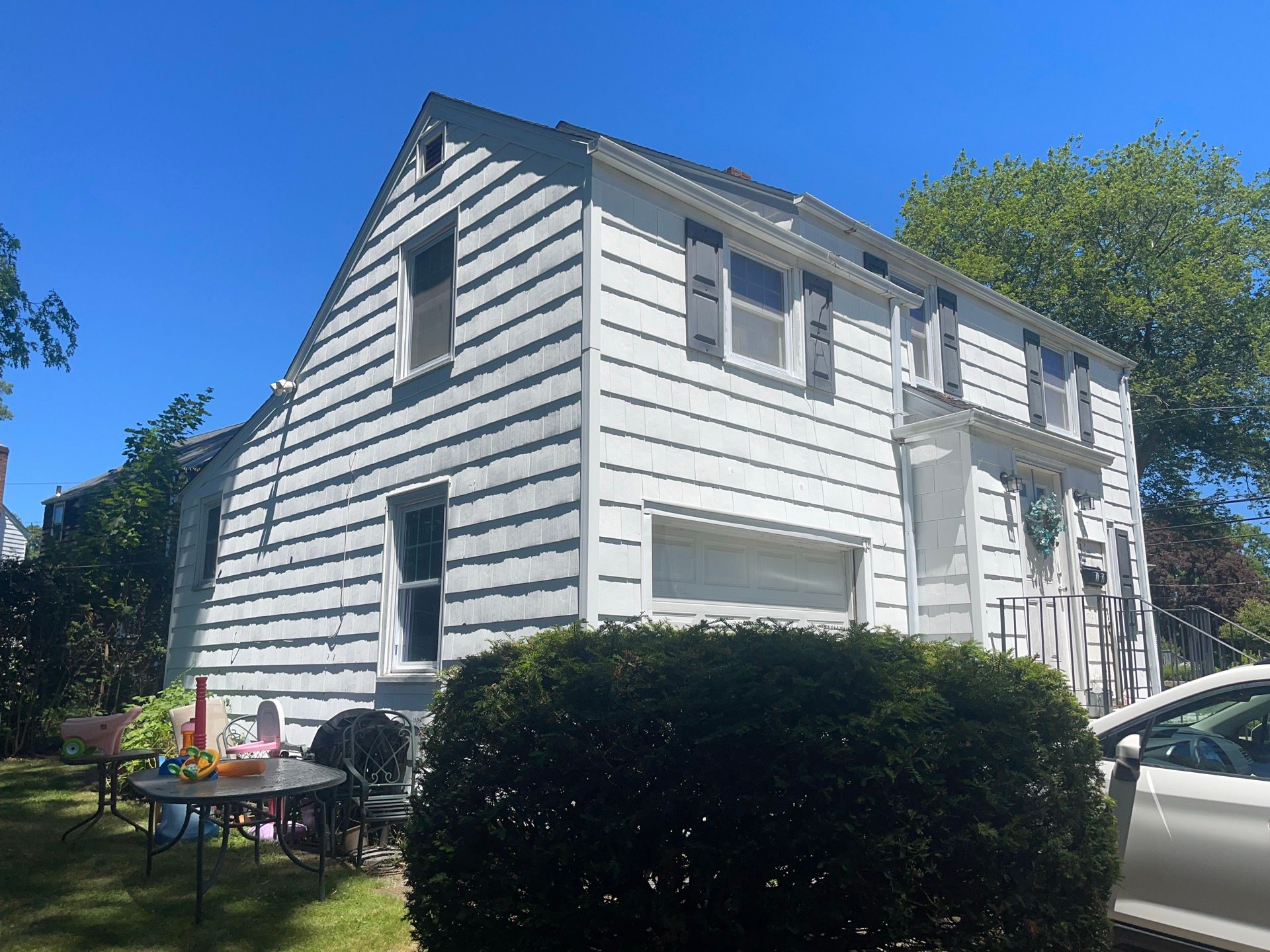 Siding Installation using CertainTeed Monogram Vinyl Siding - D4 - Forest by A Plus Exterior